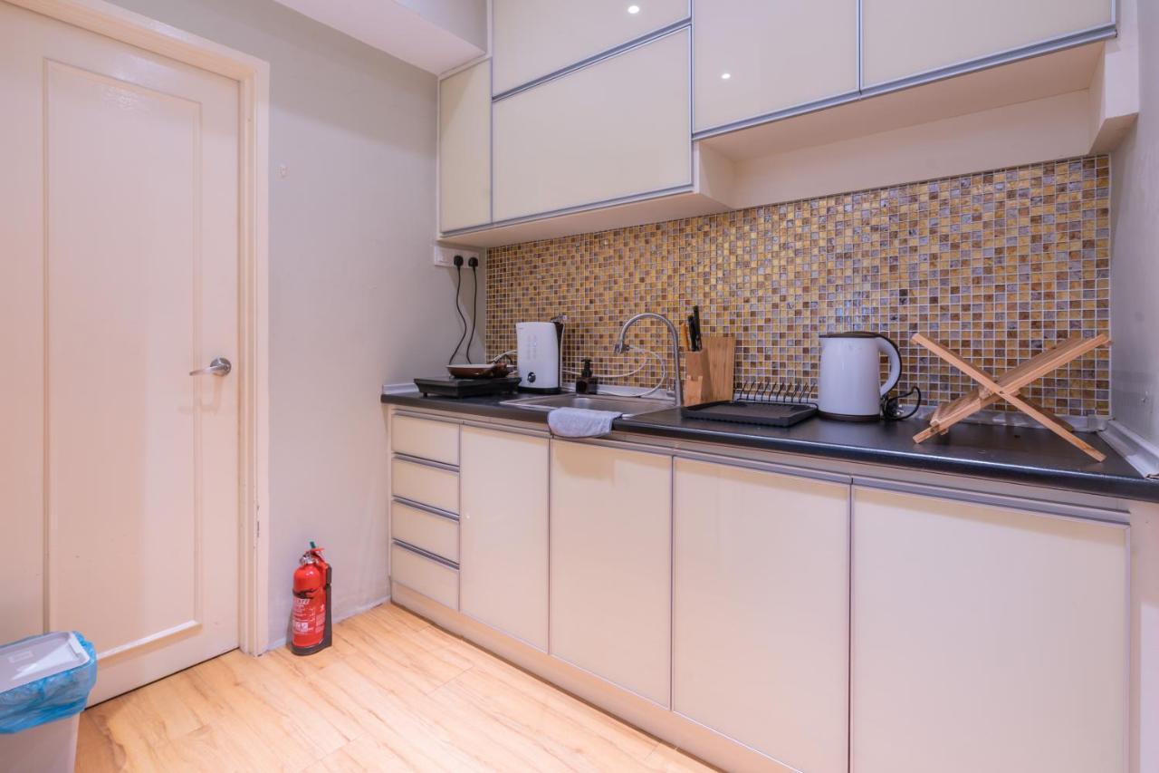 Cozy 2-Bedroom For 4 Pax With Pool - סובאנג ג'איה מראה חיצוני תמונה