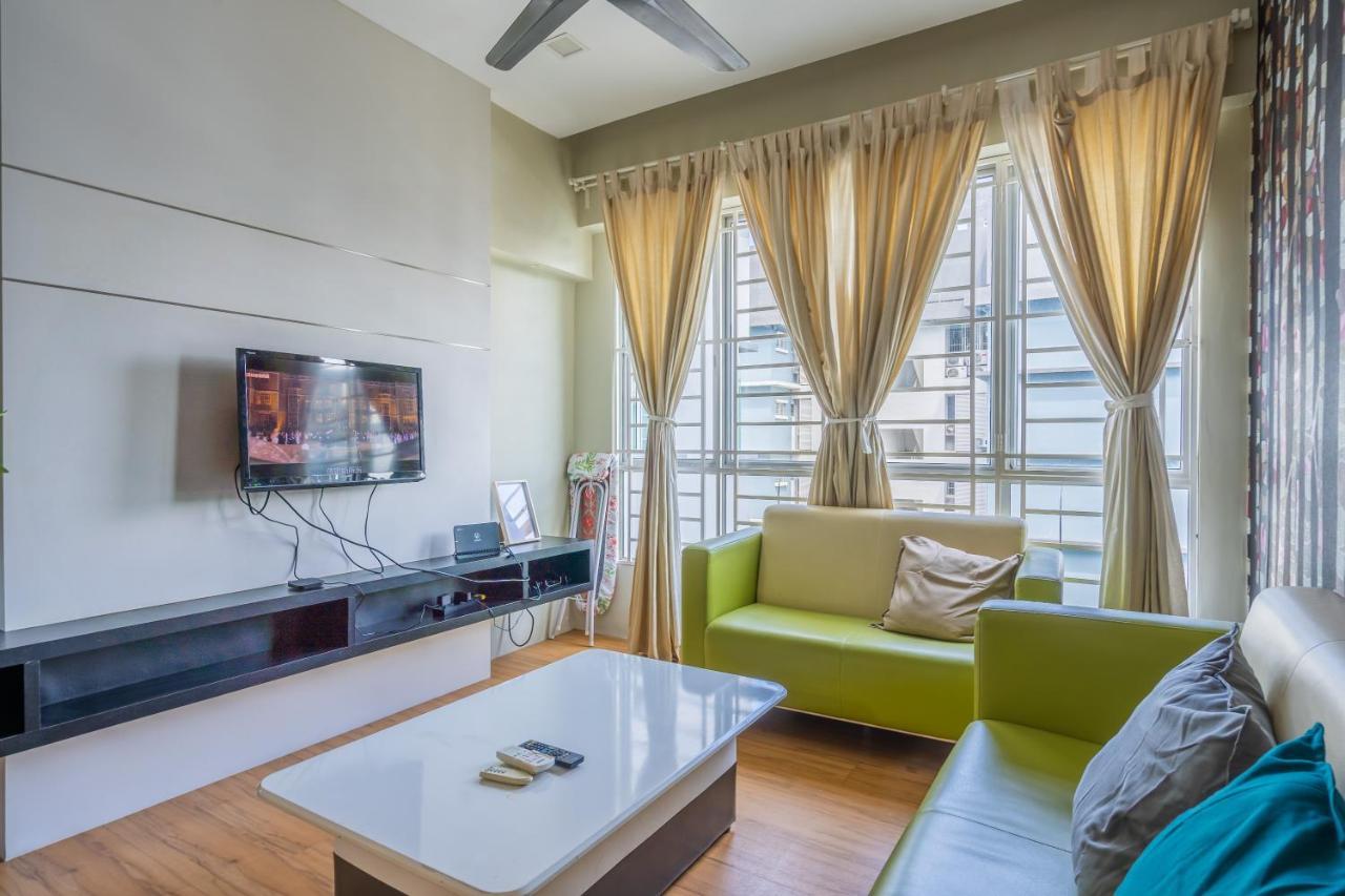 Cozy 2-Bedroom For 4 Pax With Pool - סובאנג ג'איה מראה חיצוני תמונה
